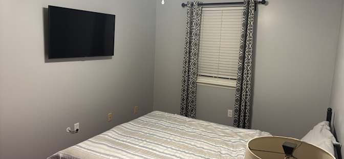 Thomas's room