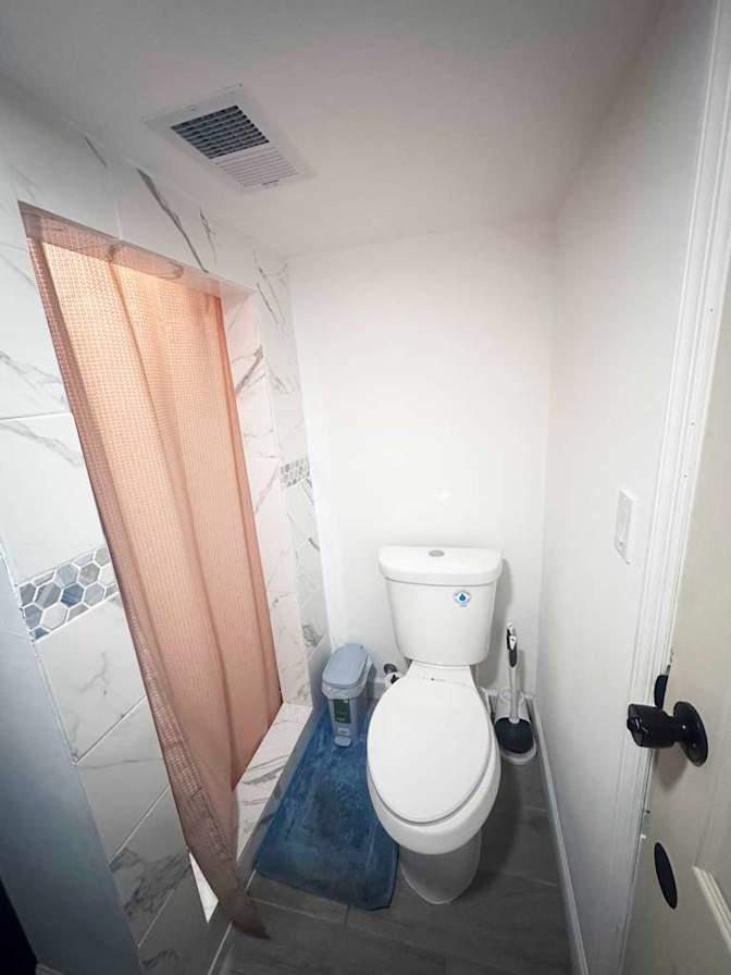 Johan Rentals's room