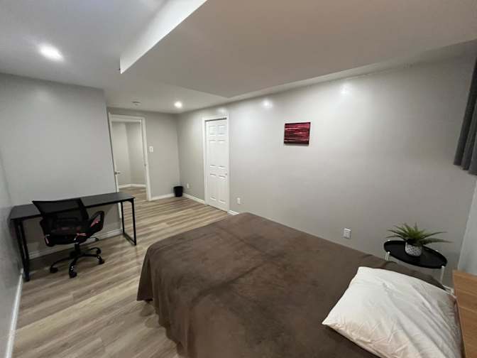 Vic's room