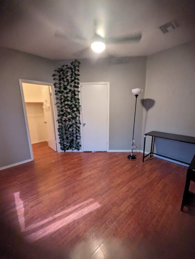 Victoria's room