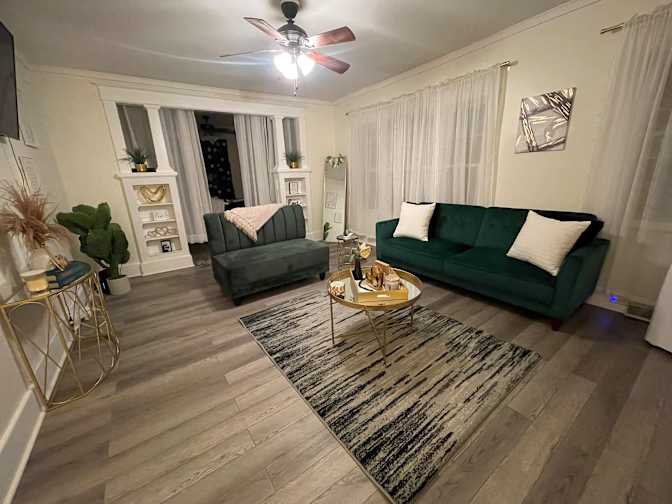 Lotus Consulting and Management LLC's room