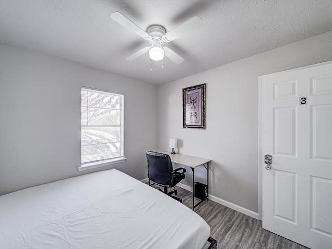 PadSplit's room