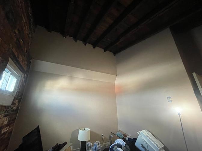 Gen's room