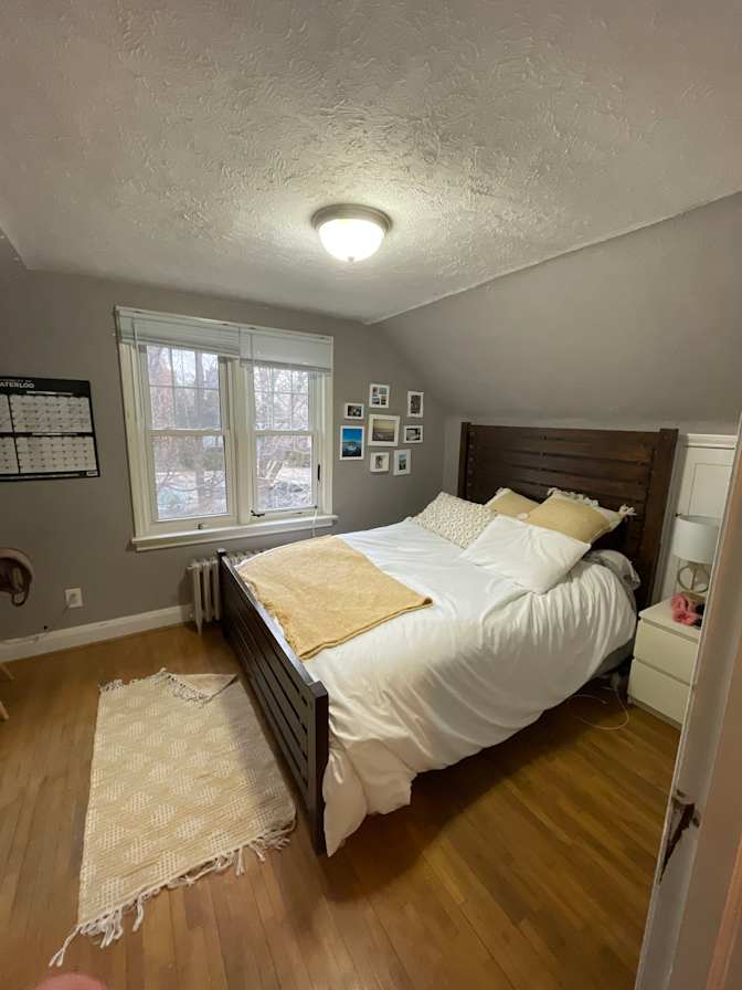Emma's room