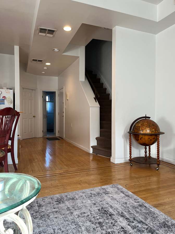 TJ Lyons's room