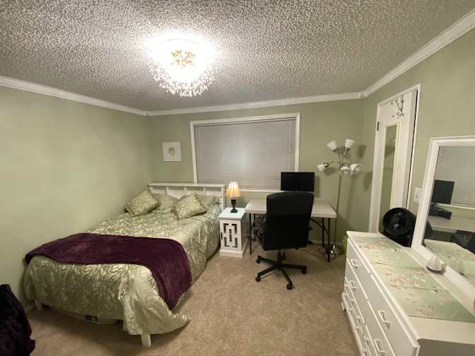Shireen Keller's room