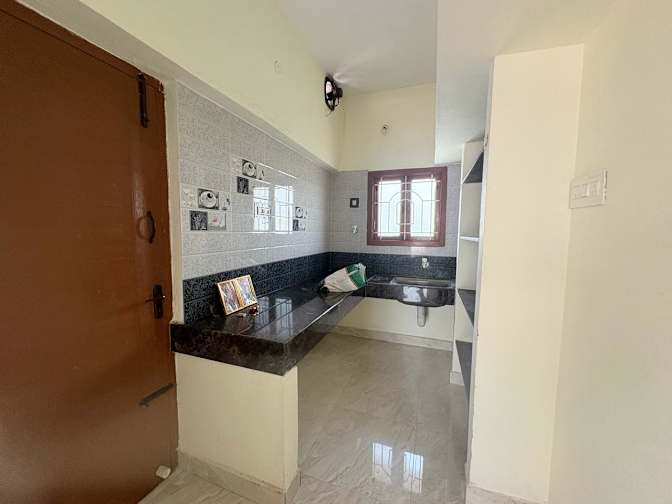 Abinaya Velusamy's room