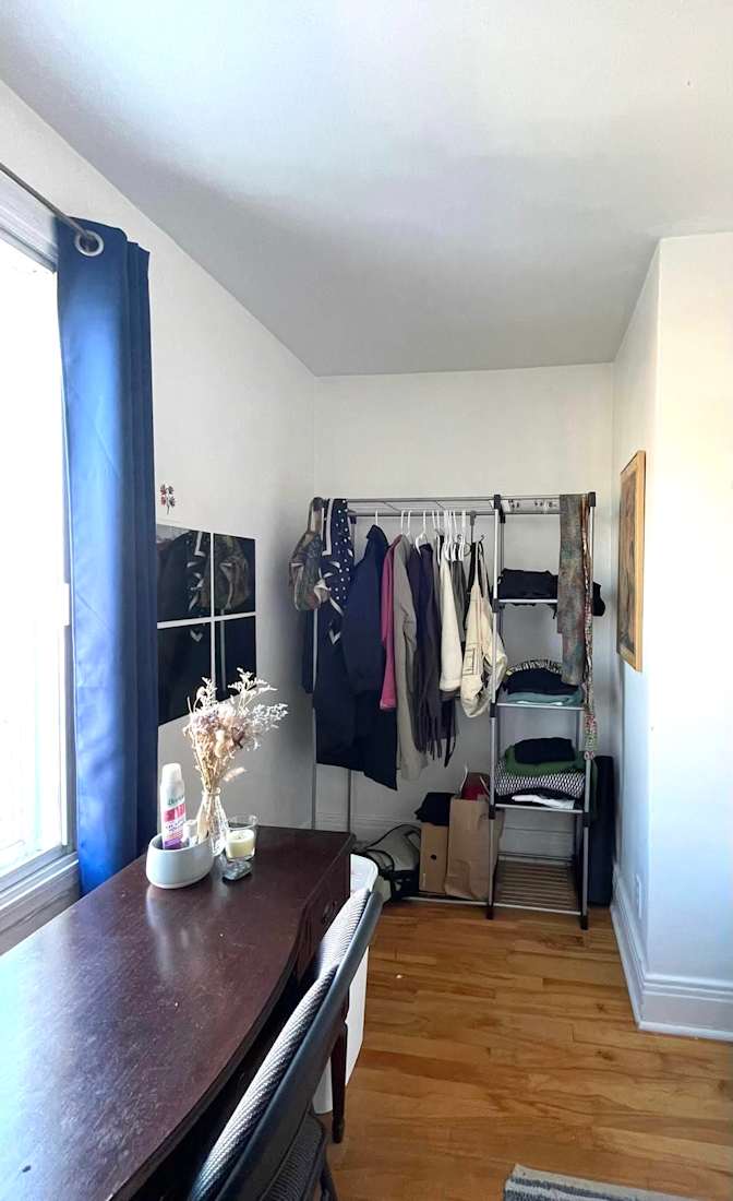 Ali's room