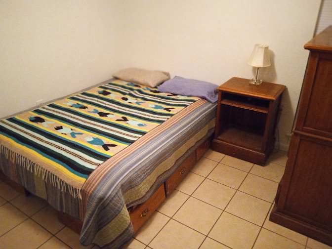 Fernando Saravia's room