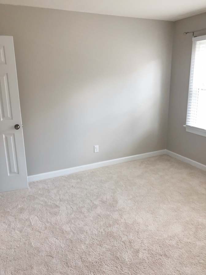 Alcove Rooms's room