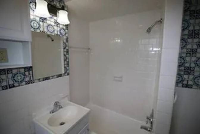 Vannessa's room