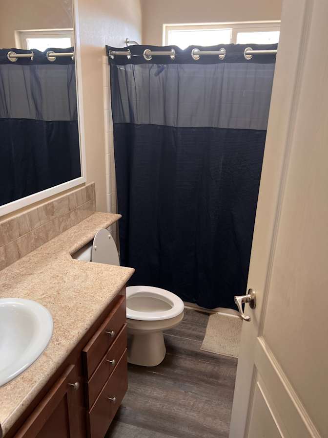 Howard Binder's room