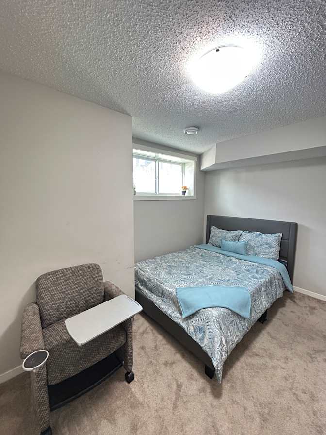 Daniel Odiase - landlord's room