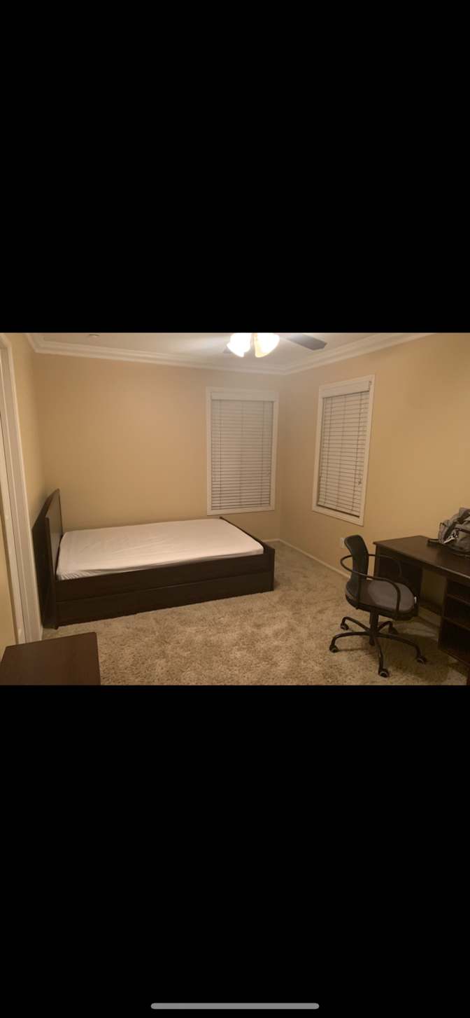 Alexi's room