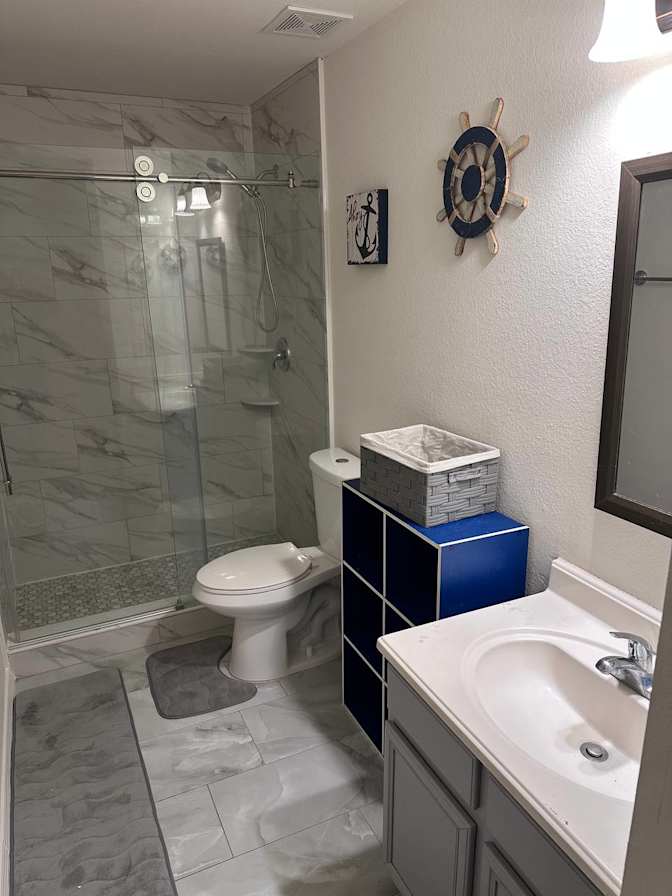 Swanknest Life Solutions LLC's room