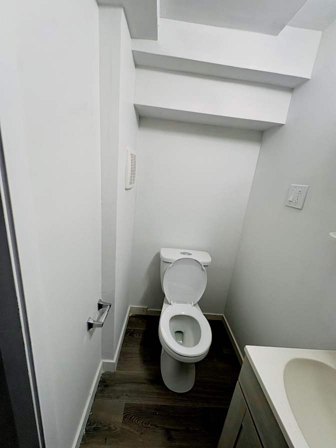 emmanuel's room