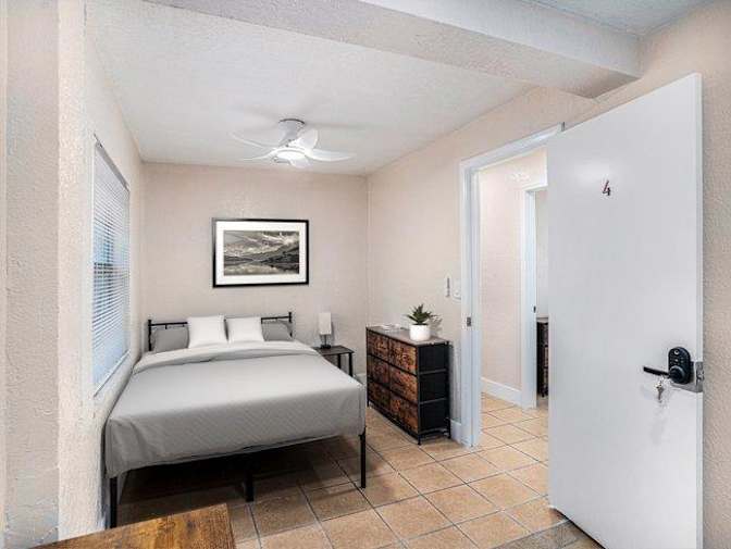 PadSplit's room