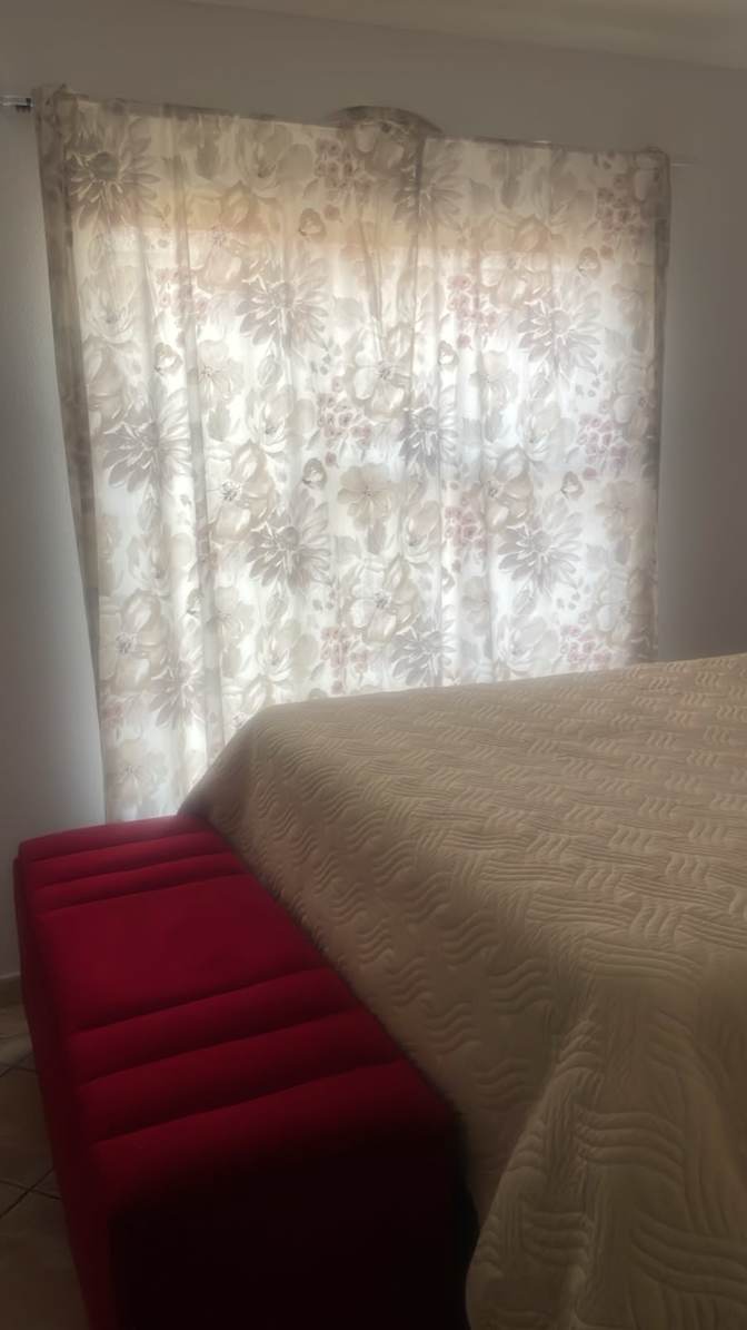 Ablonia's room