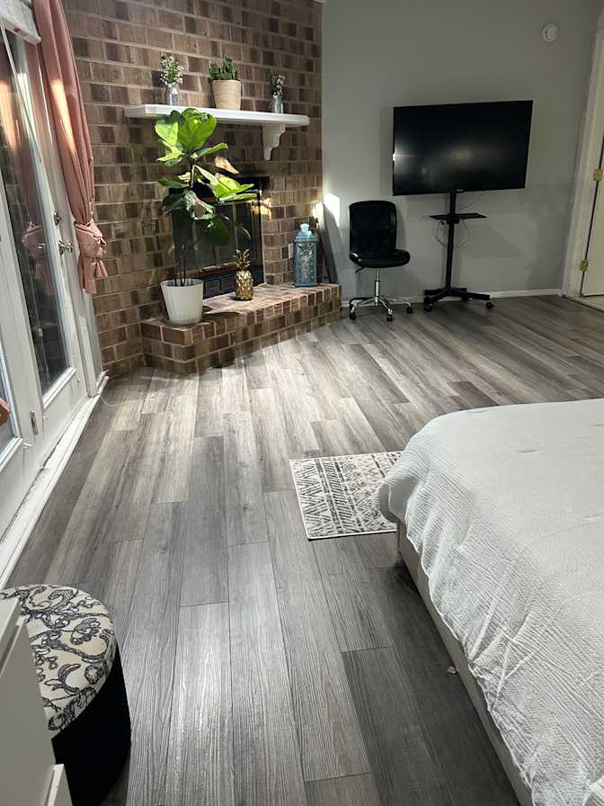 Kanita's room