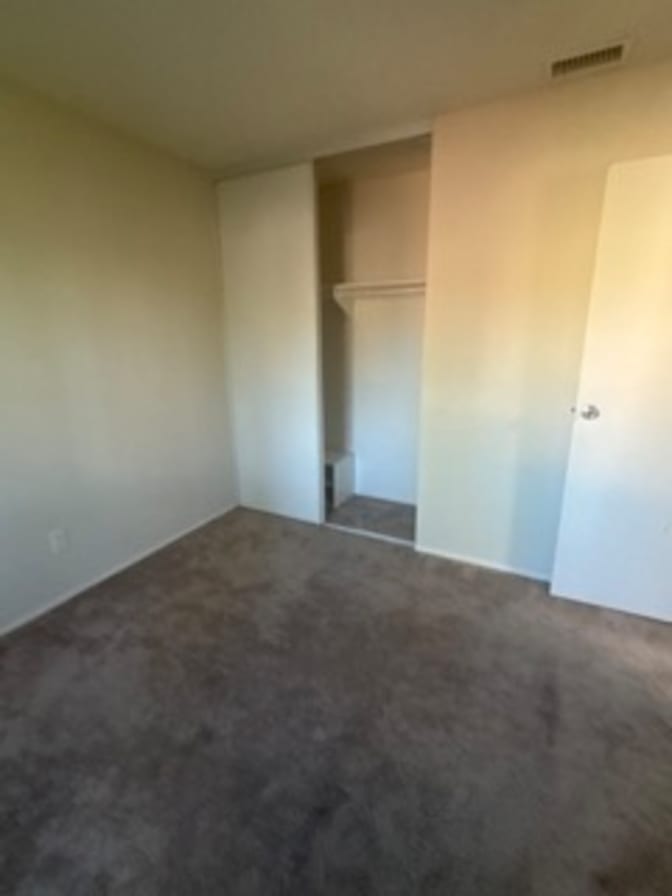 Ulises's room