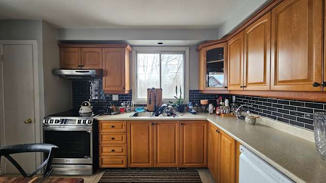 stacy-ann sappleton's room