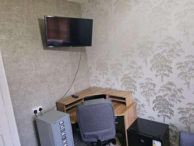 Anne's room