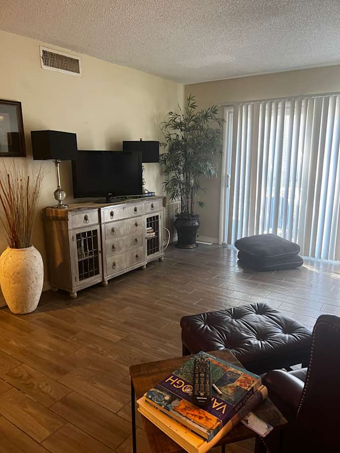 Victoria's room
