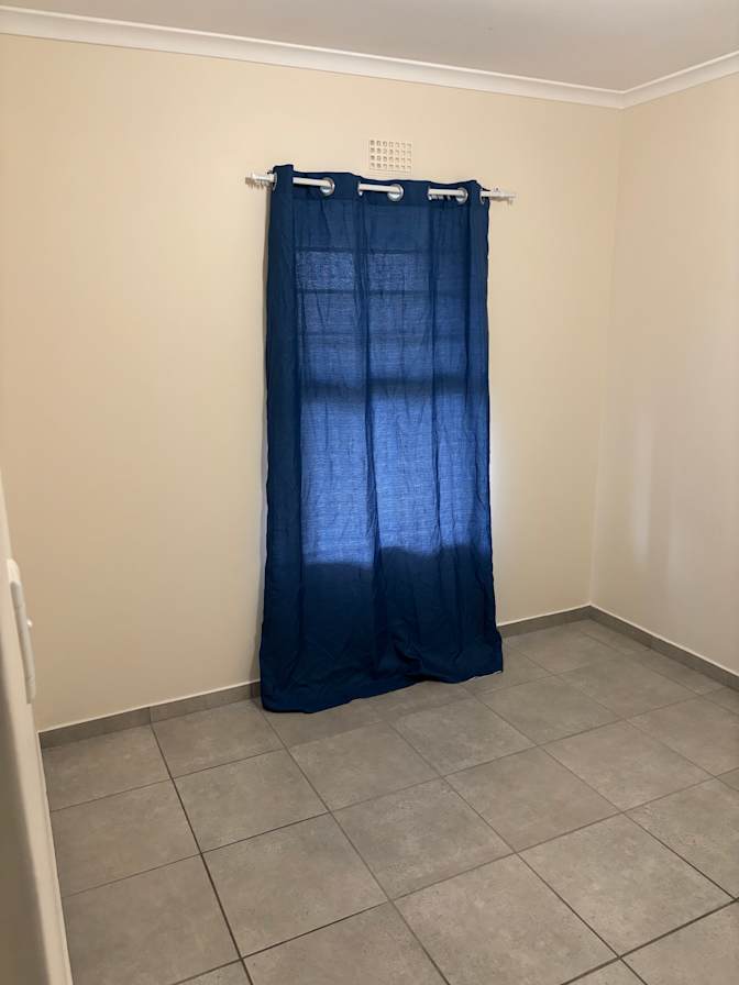 Mbuso's room