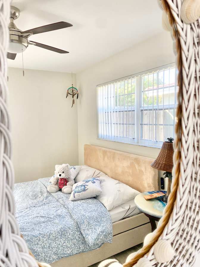 Susana's room