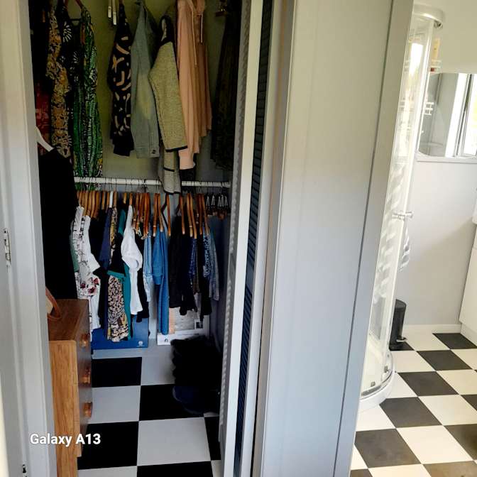 Jan's room