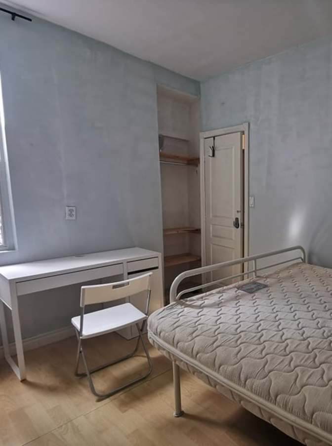 Lolo's room