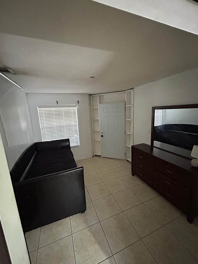 Landie's room