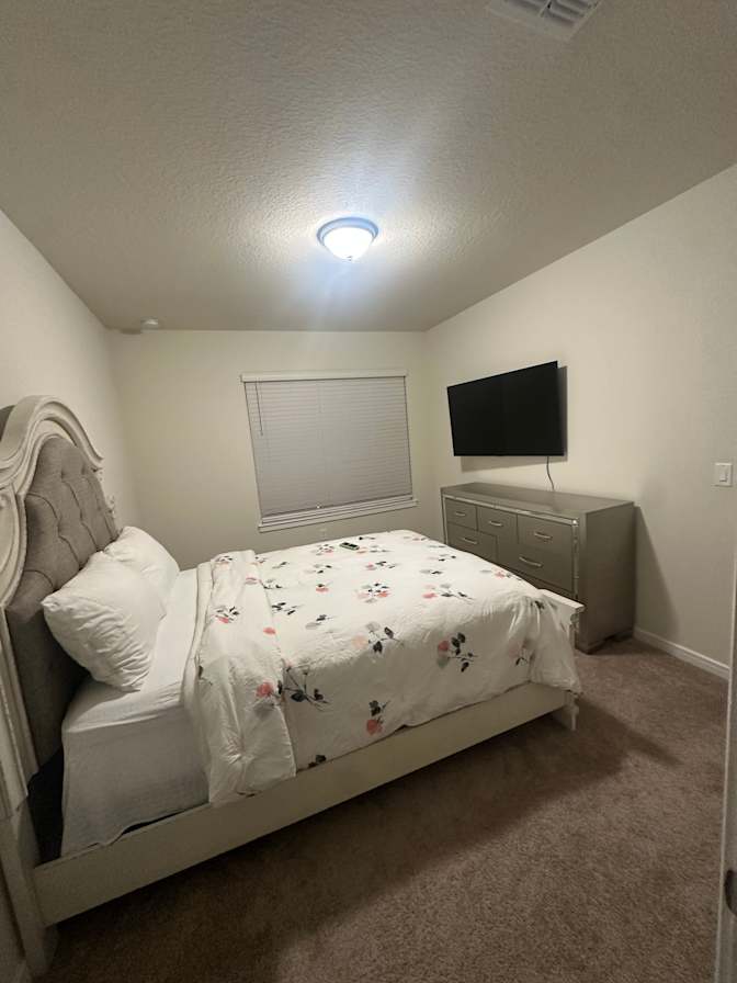 Shannen's room