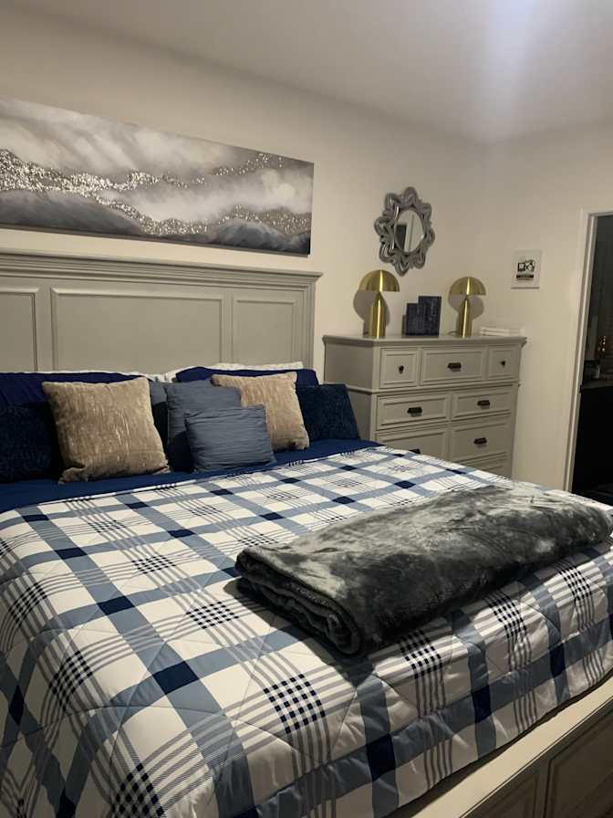 Cynthia's room