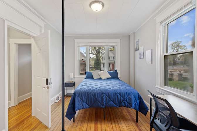 PadSplit's room