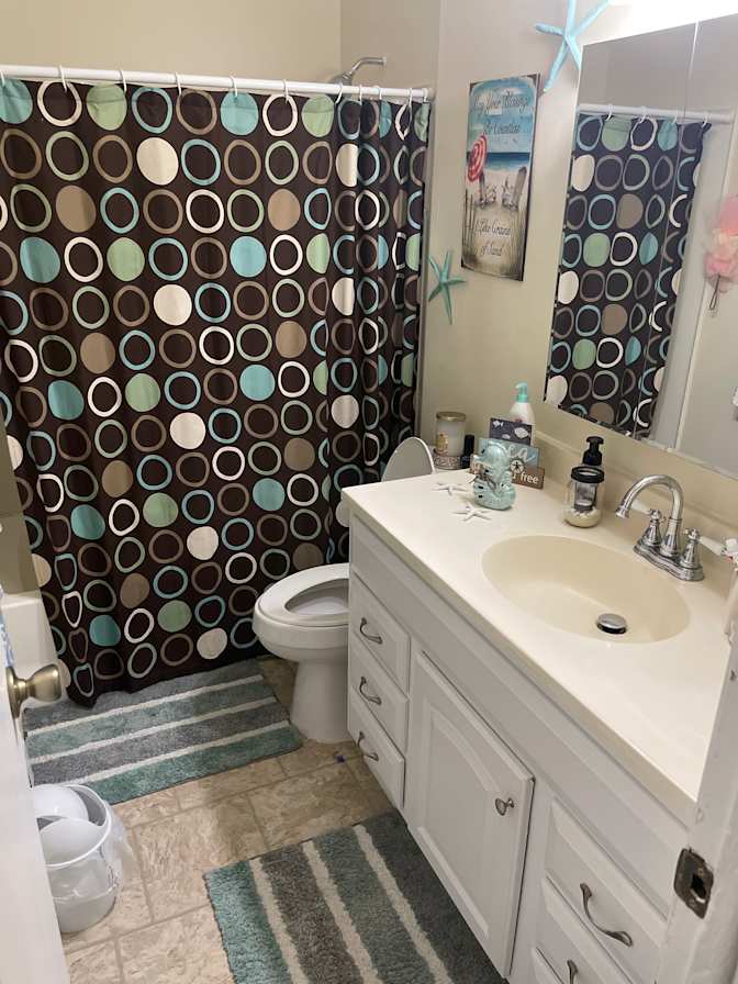 Anita's room