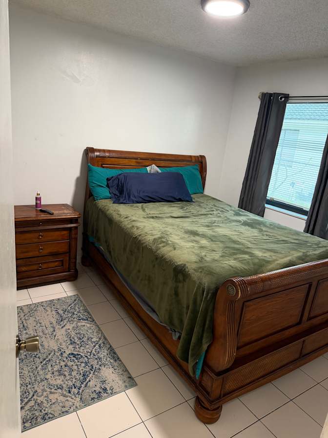 Gerald Forsythe's room