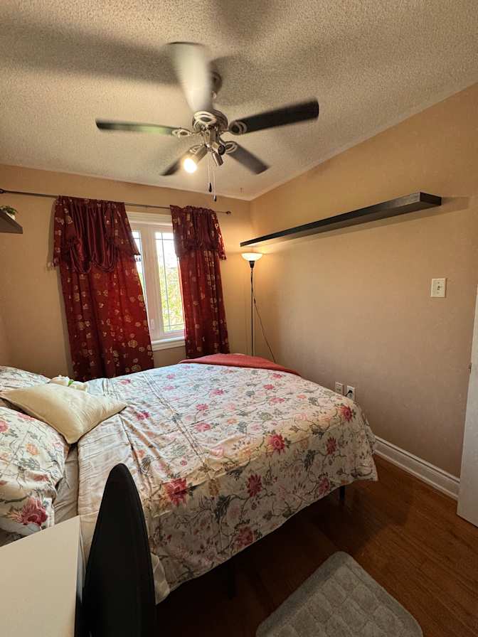 Nikasha's room