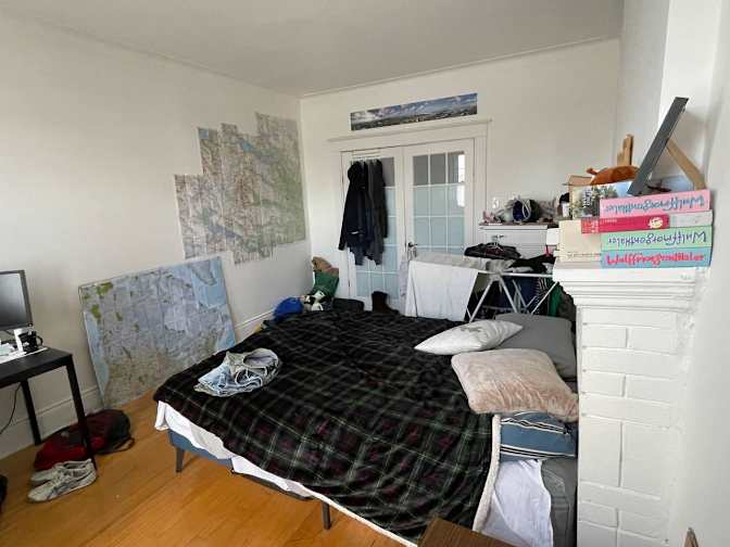 Abbi's room