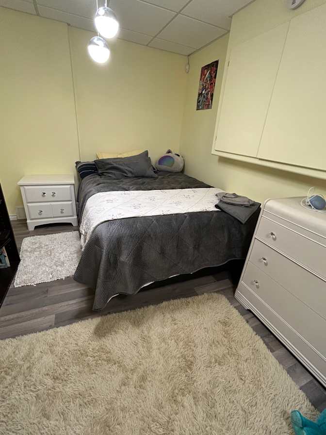 Tracy's room