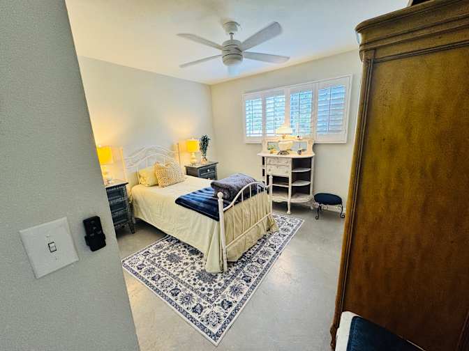 Rachel's room