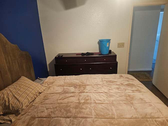 Dan's room