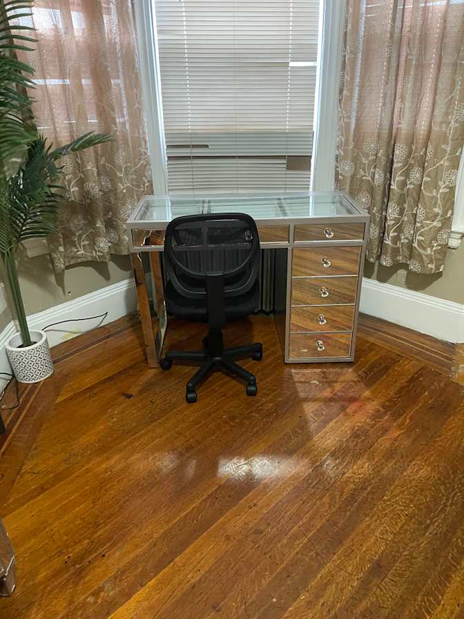 Mary's room