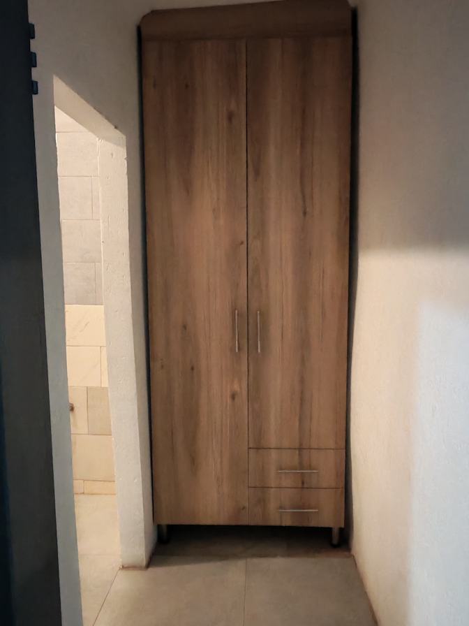 Pheladi malebane's room