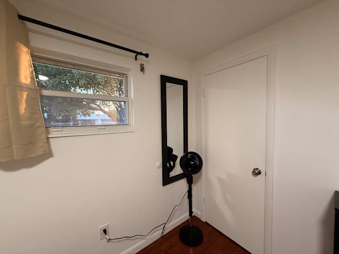 Felipe's room