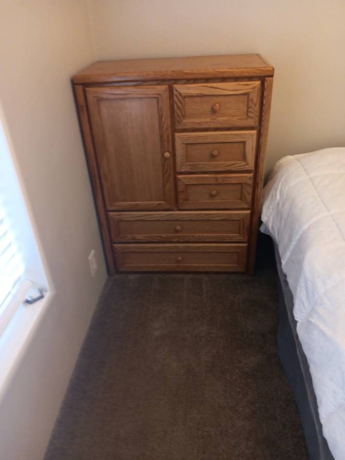 Gordon's room