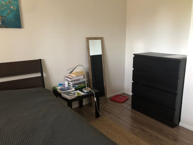 V's room