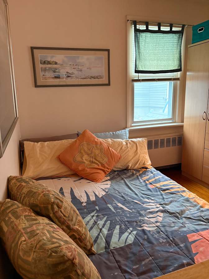 Maureen's room