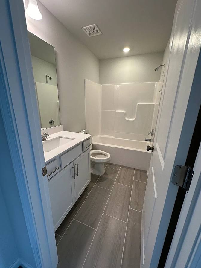 Alcove Rooms's room