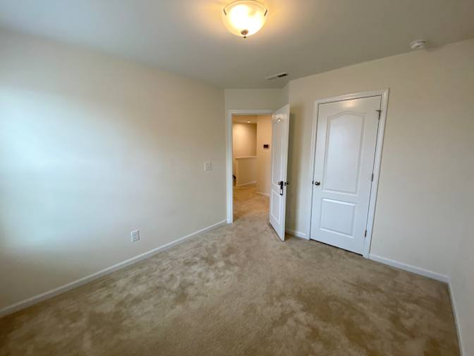 Alcove Rooms's room